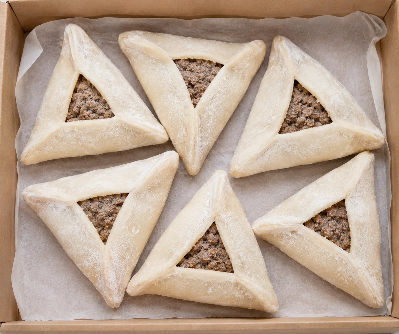 Caja de sfijas árabes congeladas, triangulares